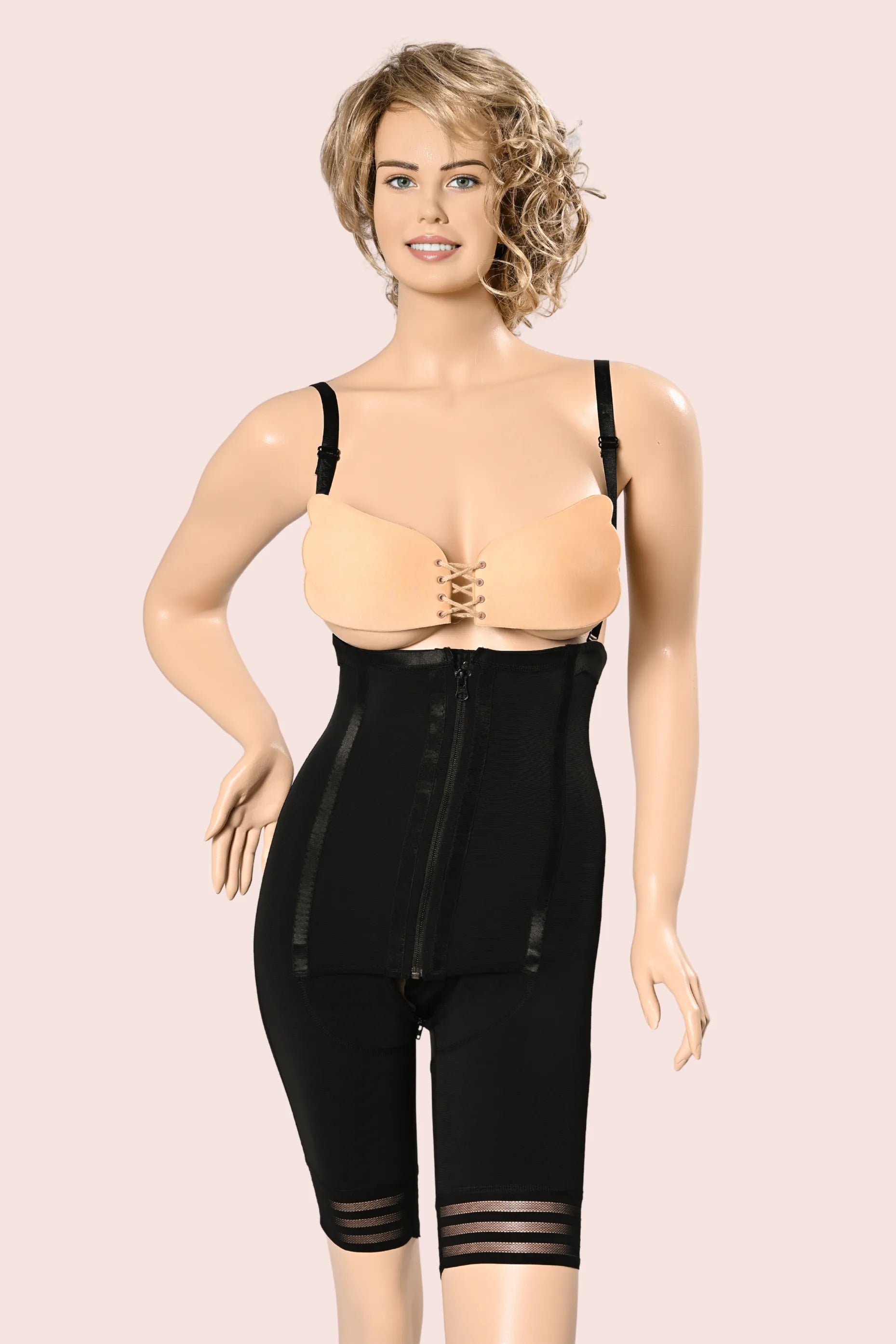 High waist shorts with belt - B9105